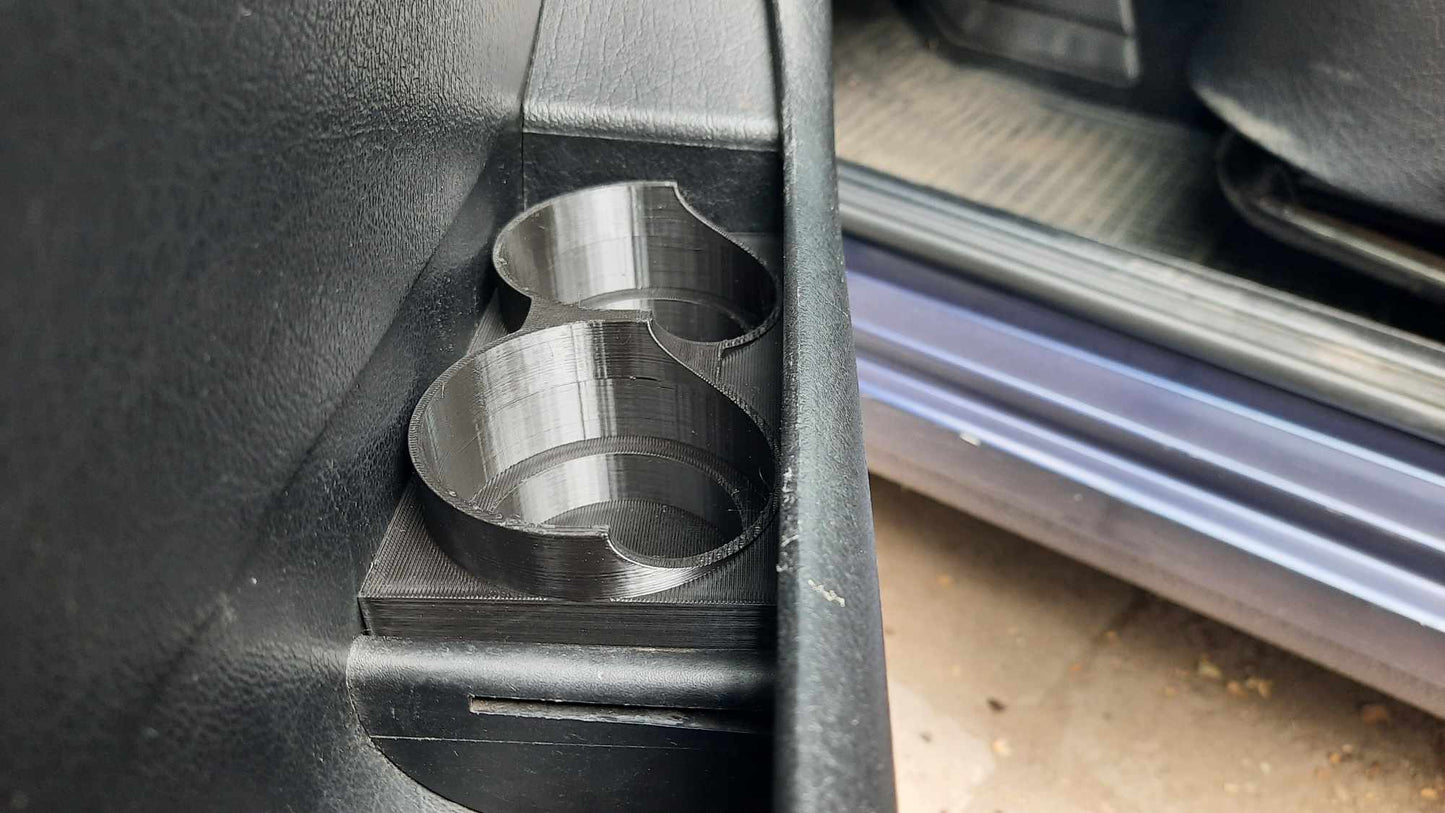 VW Golf 3 / Vento поставка за чаши