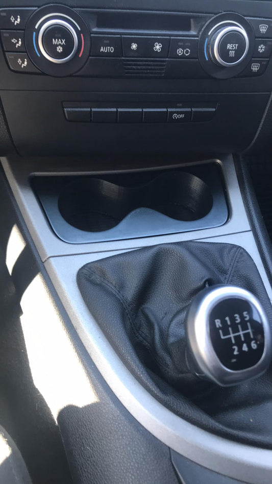 BMW E81/E82/E87/E88 поставка за чаши за коли без пепелник