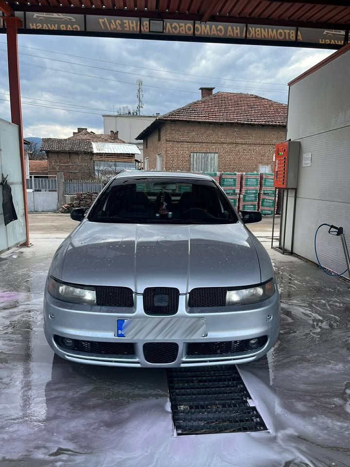 Seat Leon/Toledo 1M FR Решетки за броня