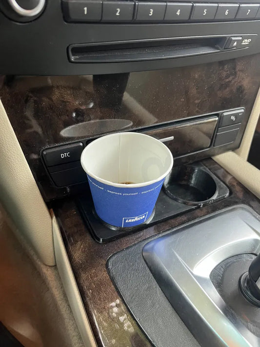 BMW E60/E61 фейслифт поставка за чаши