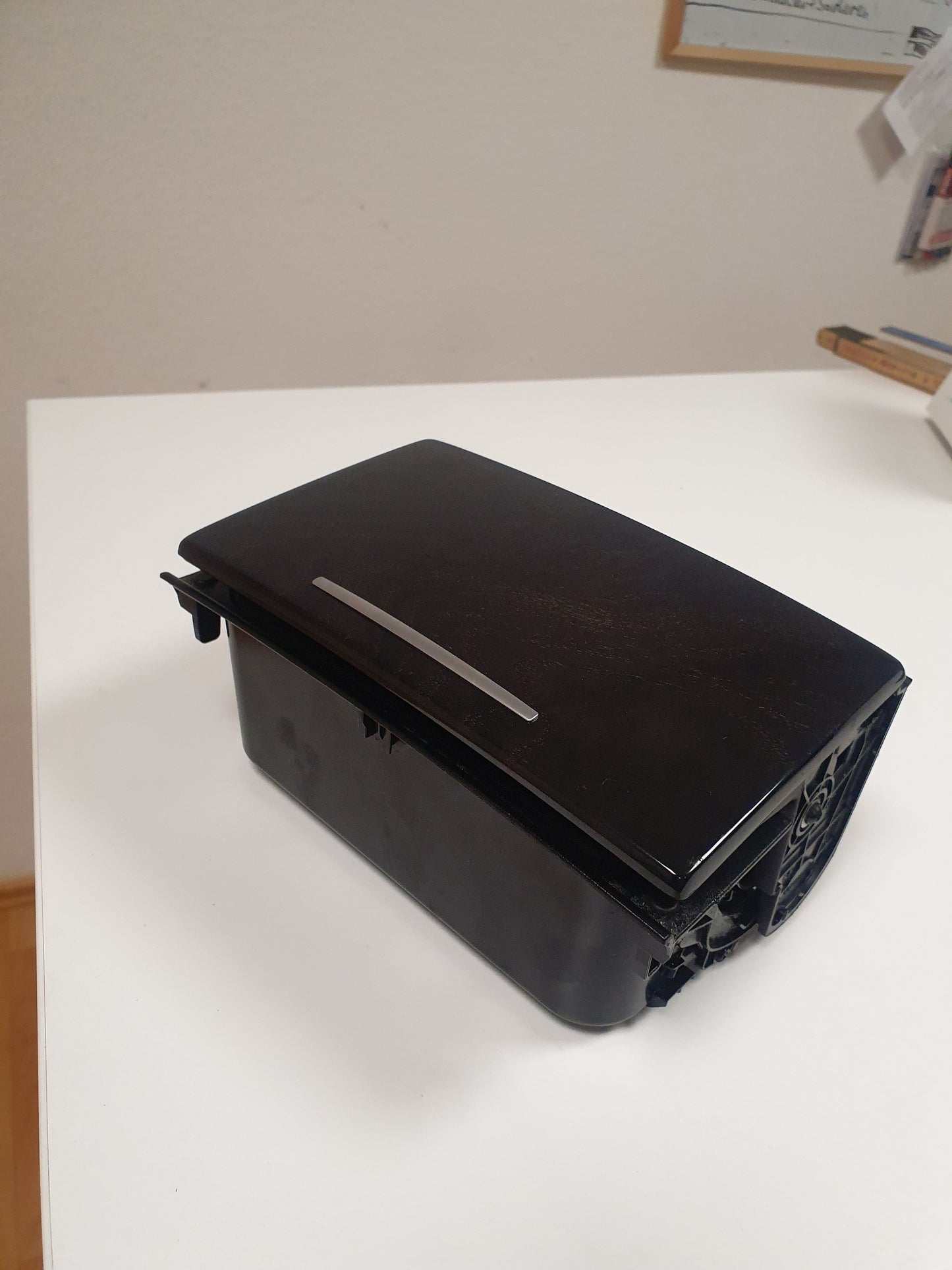 Mercedes-Benz CLS C218 поставка за чаши