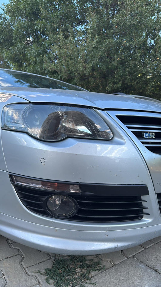 VW Passat B6 R-line Решетки за халогени