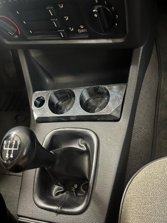 BMW E30 поставка за чаши