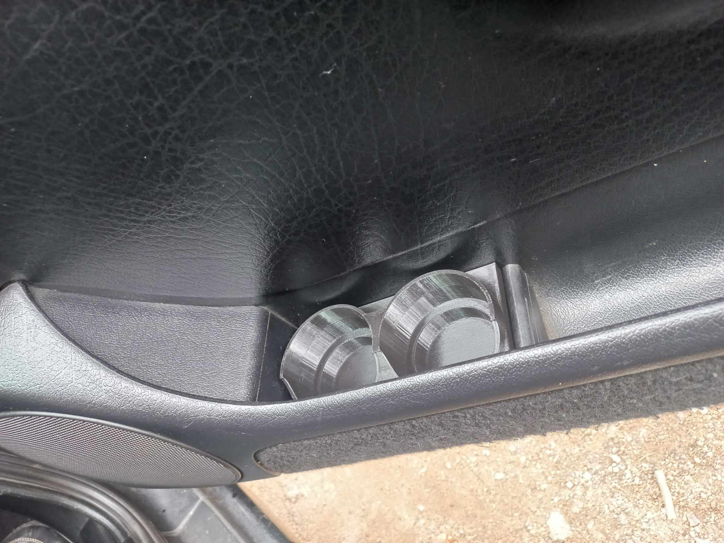 VW Golf 3 / Vento поставка за чаши