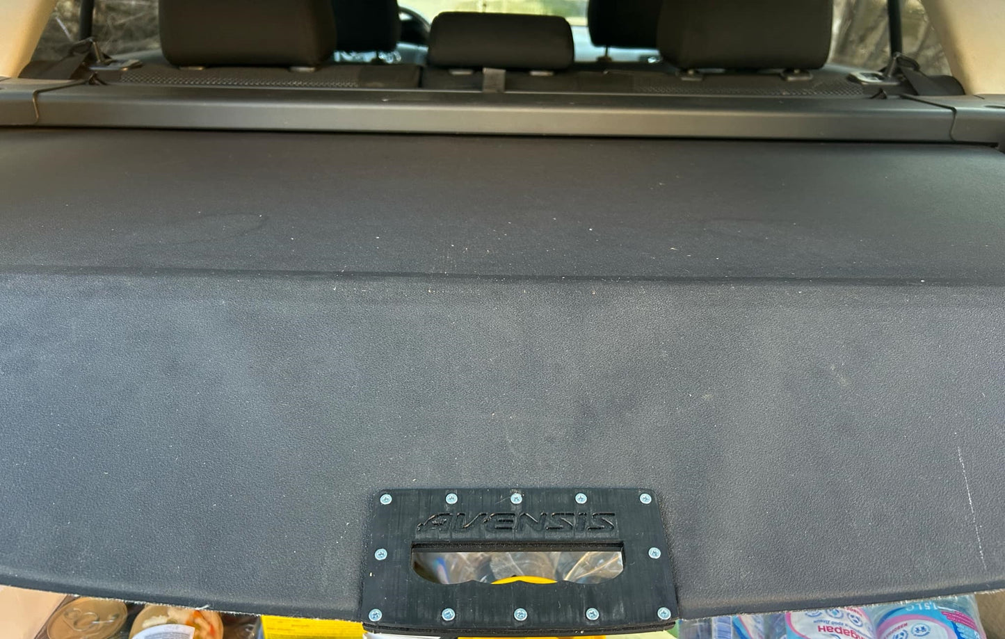 Toyota Avensis T25– дръжка за щора на багажник