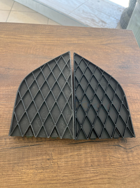 BMW E63 / E64 coupe капачки за предна броня