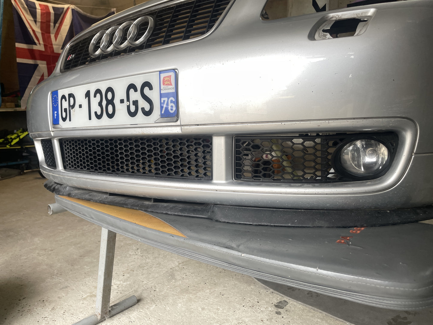 Audi A3 (S3) 8L Средна решетка