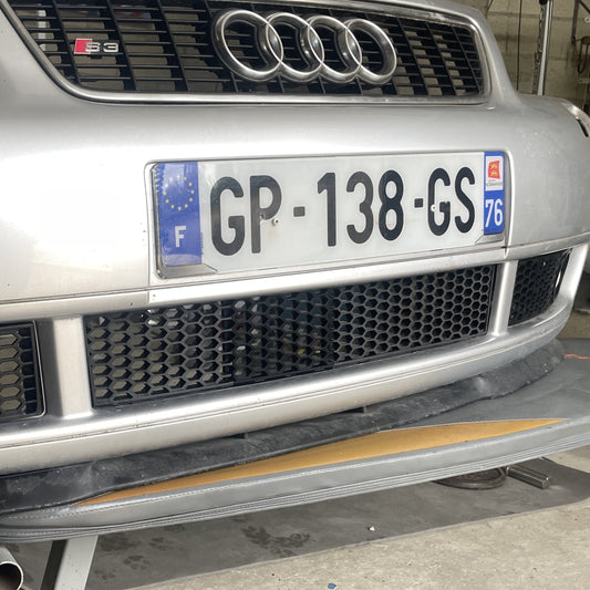 Audi A3 (S3) 8L Средна решетка