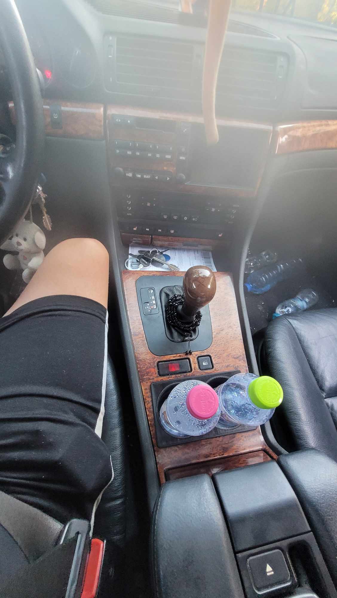 BMW E38 поставка за чаши