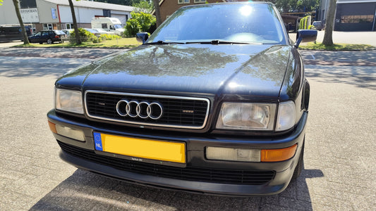 AUDI 80 S2 решетка за броня