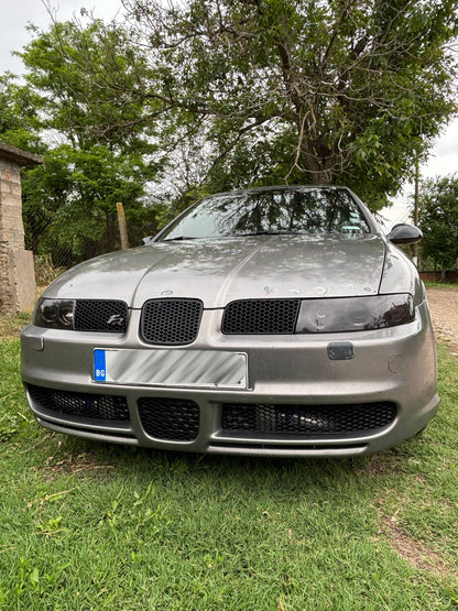 Seat Leon/Toledo 1M FR Решетки за броня без отвори за халогени