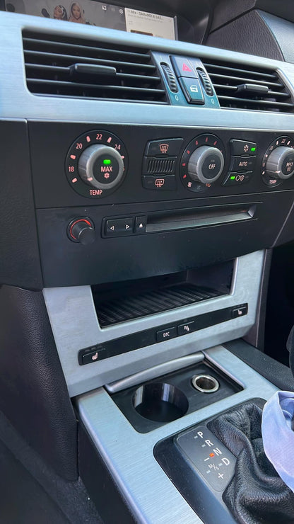 БМВ E60/E61 префейслифт поставка за чаши