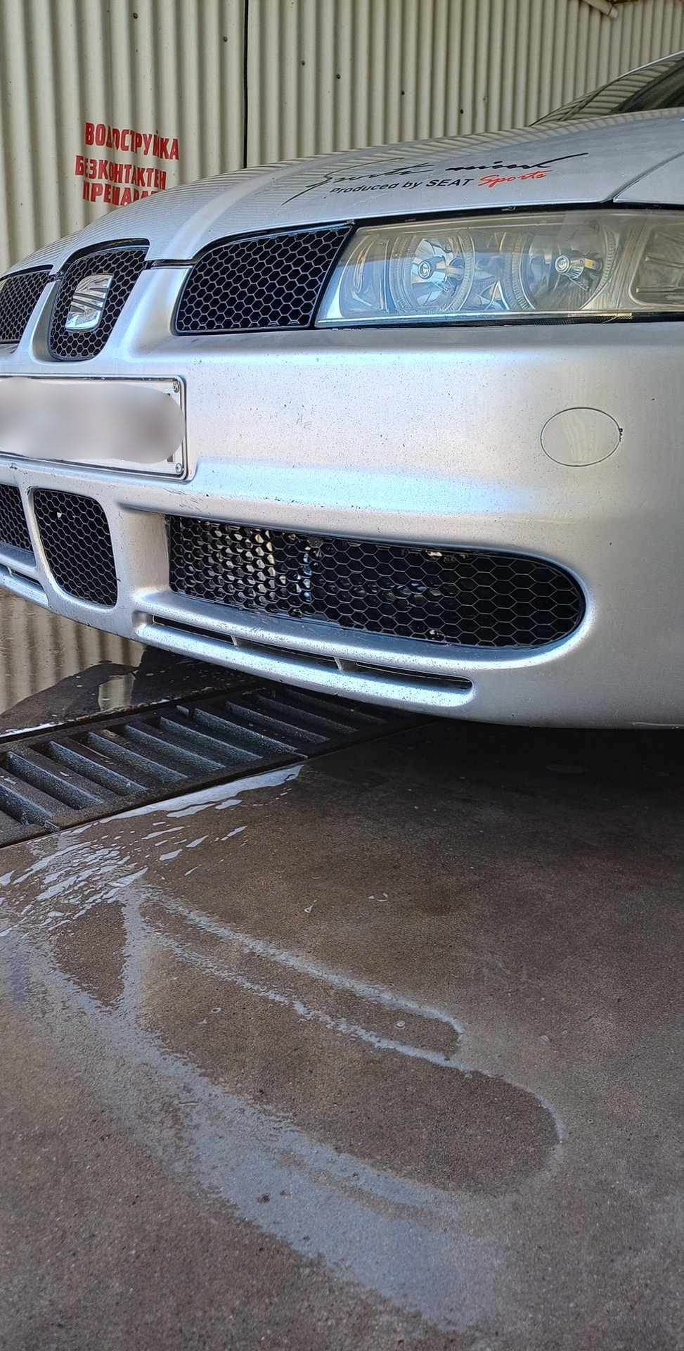 Seat Leon/Toledo 1M FR Решетки за броня без отвори за халогени