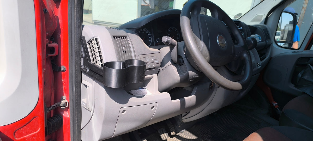 Fiat Ducatto, Citroеn Jumper, Peugeot Boxer поставка за чаши