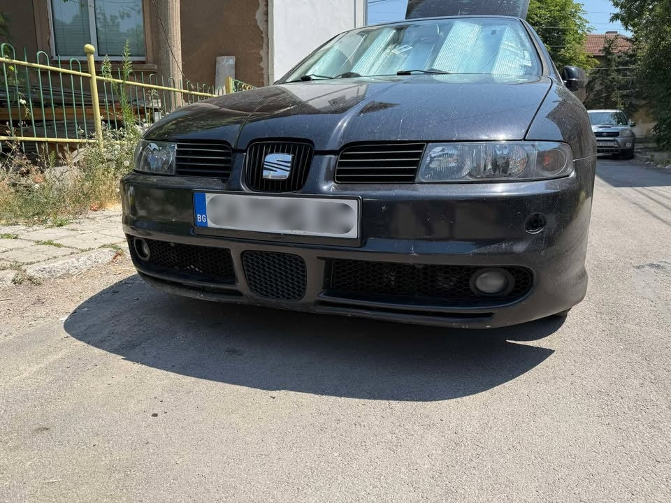 Seat Leon FR 1M / Seat Toledo FR 1M Средна решетка за броня