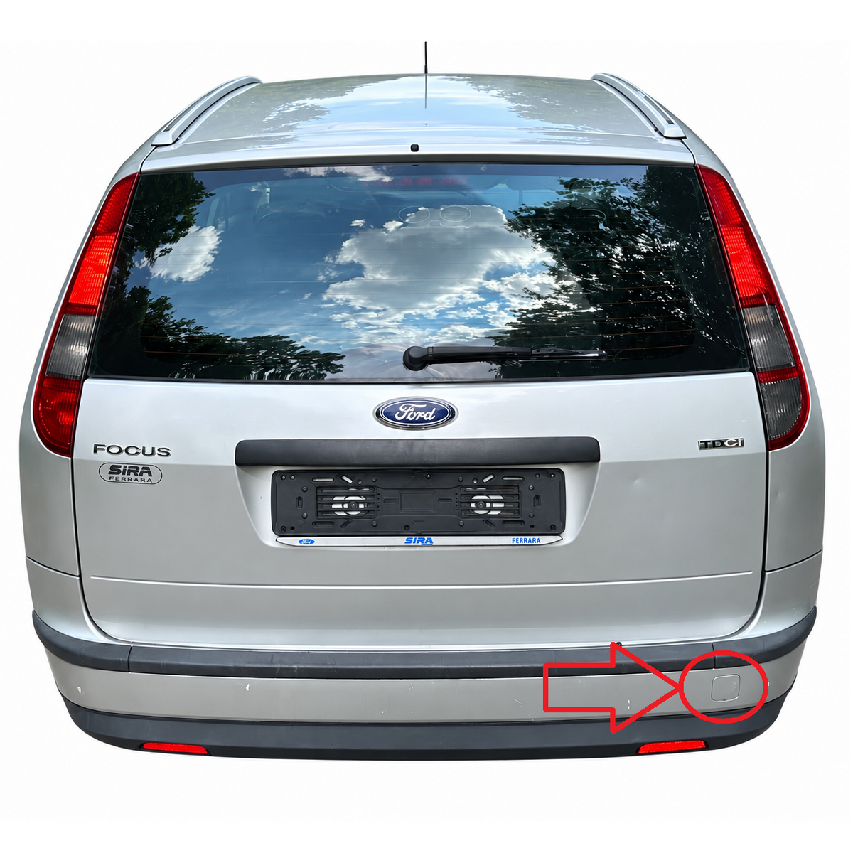 Ford Focus Mk2 Estate pre-facelift 2004-2008 капаче за кука за теглене