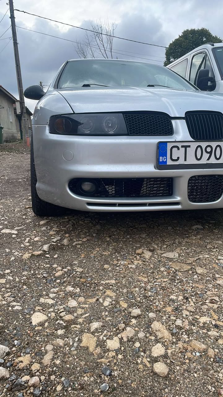 Seat Leon/Toledo 1M FR Решетки за броня