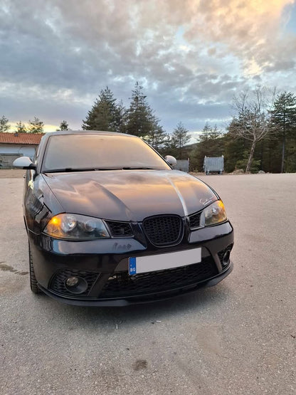 Seat Ibiza 6L Средна решетка