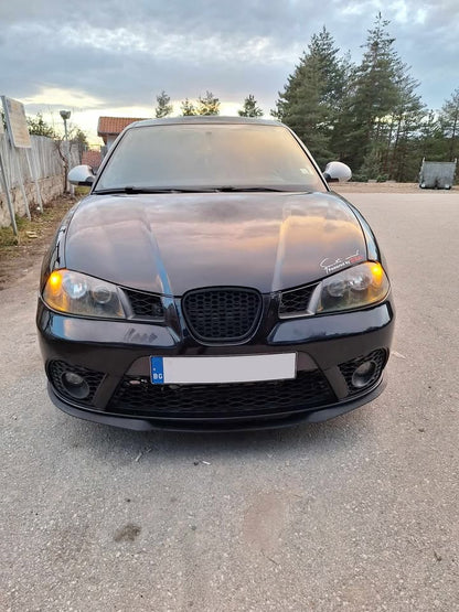 Seat Ibiza 6L Средна решетка