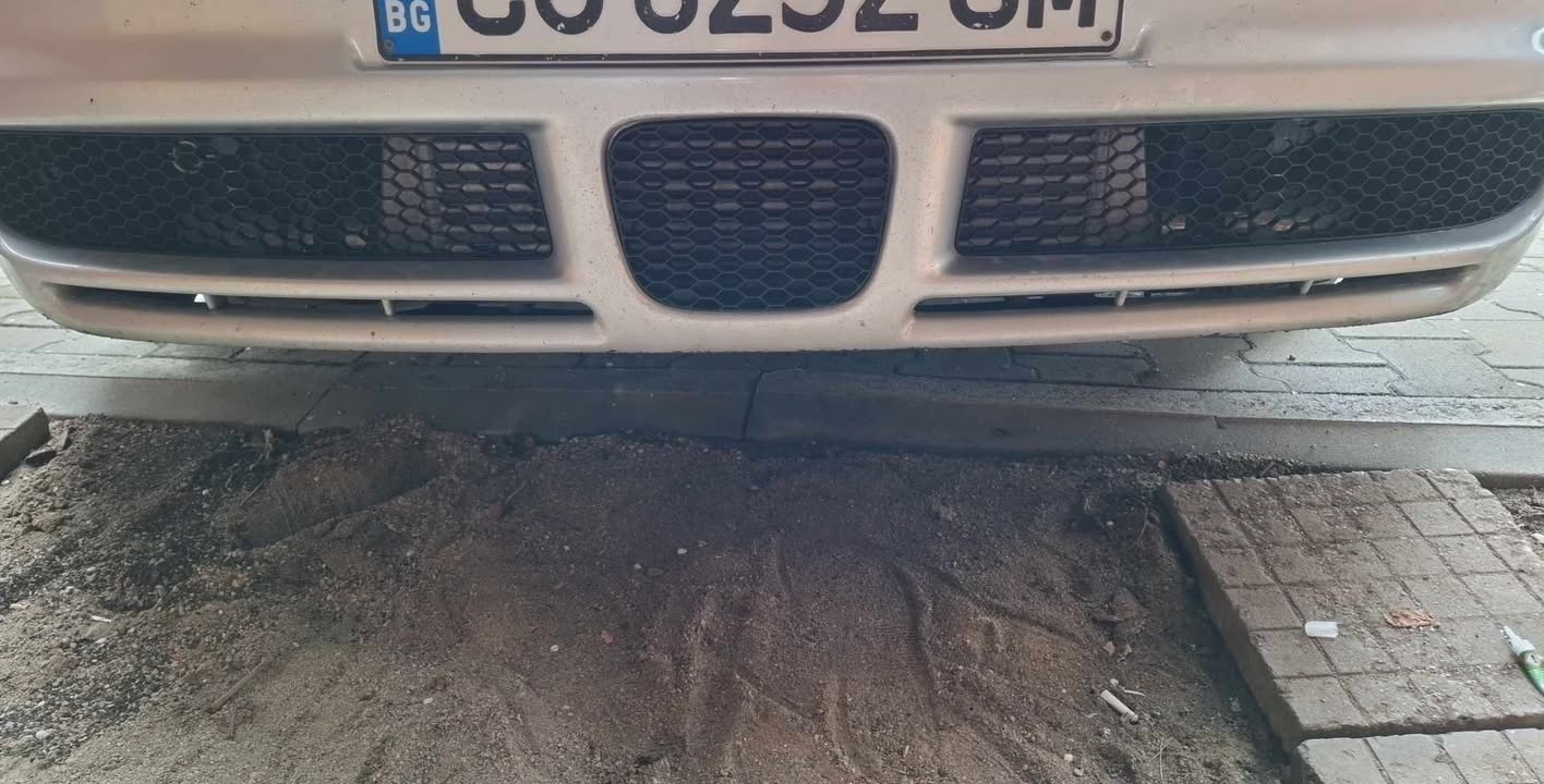 Seat Leon FR 1M / Seat Toledo FR 1M Средна решетка за броня