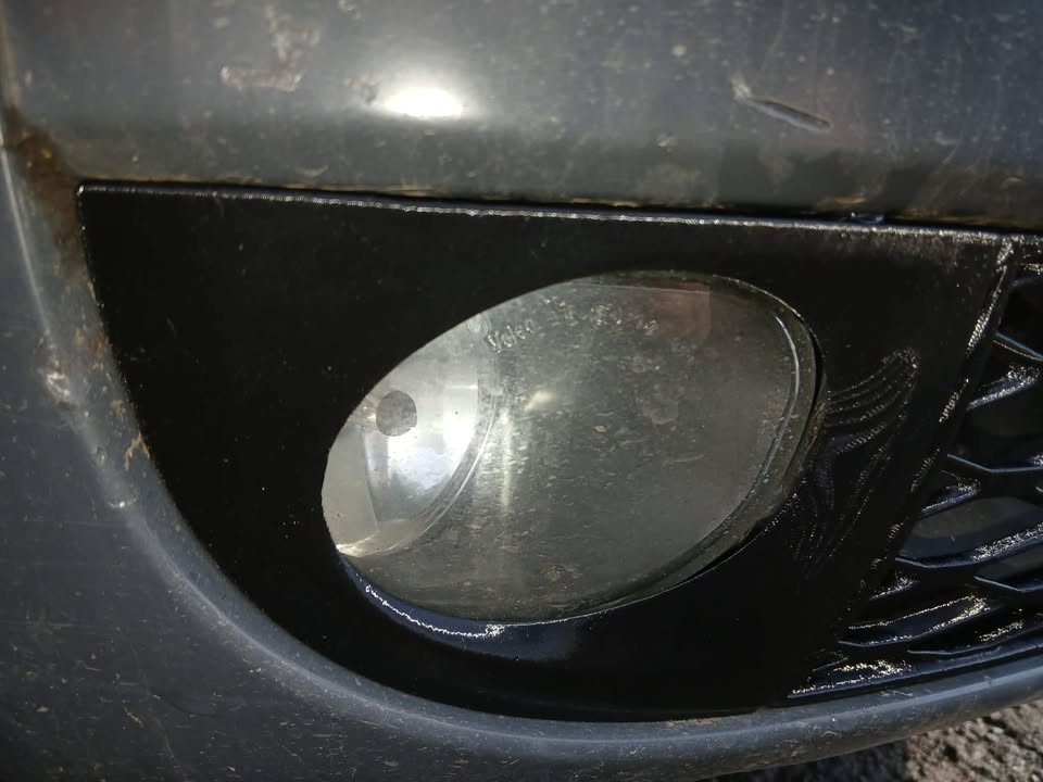 Audi A6 C5 Allroad Решетки за халогени