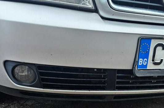 Audi A4 B5 Facelift решетка за халоге