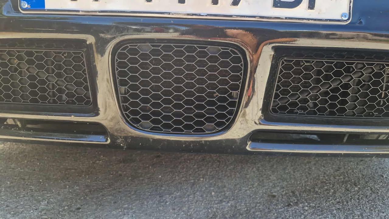 Seat Leon FR 1M / Seat Toledo FR 1M Средна решетка за броня