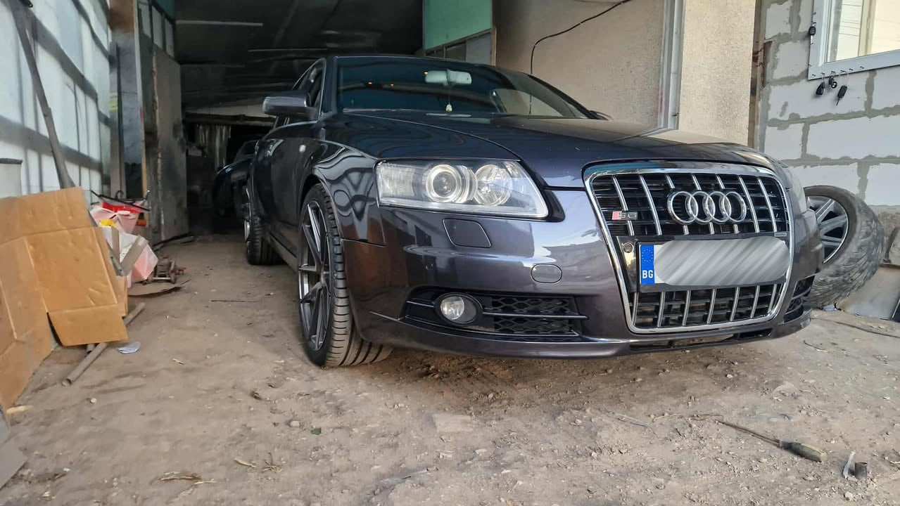 Audi A6 C6 4F Решетки за S-line pre-Facelift броня