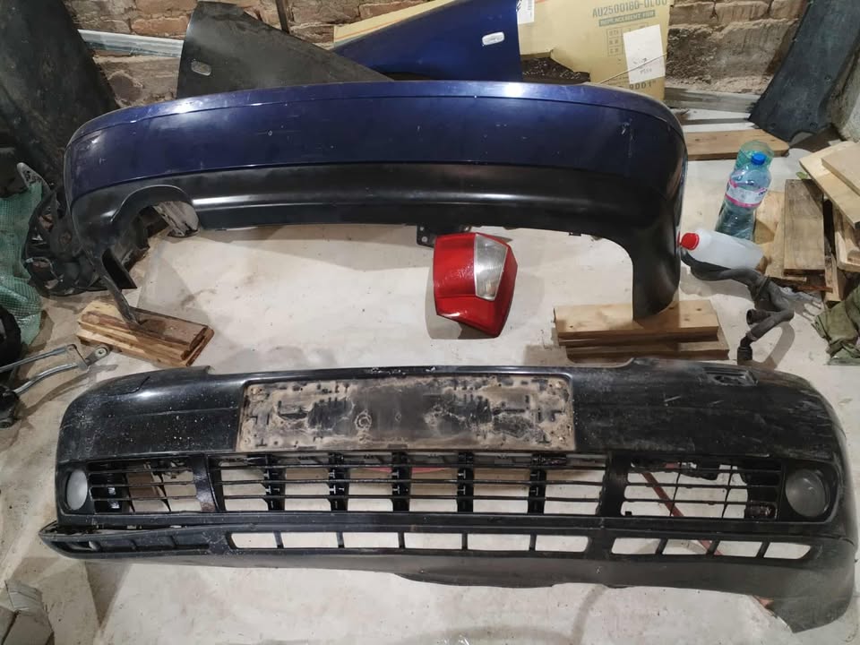 Audi A4 B5 Facelift решетка за халоге