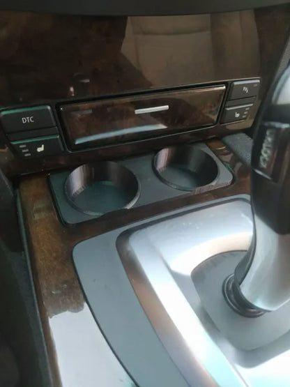 BMW E60/E61 фейслифт поставка за чаши