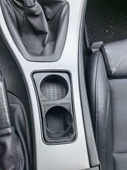 BMW E90 E91 E92 E93 поставка за чаши