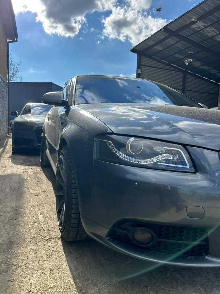 AUDI A3 8P Решетки за S-line броня