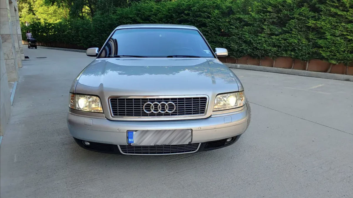 AUDI A8 D2 (facelift) решетки за халогени