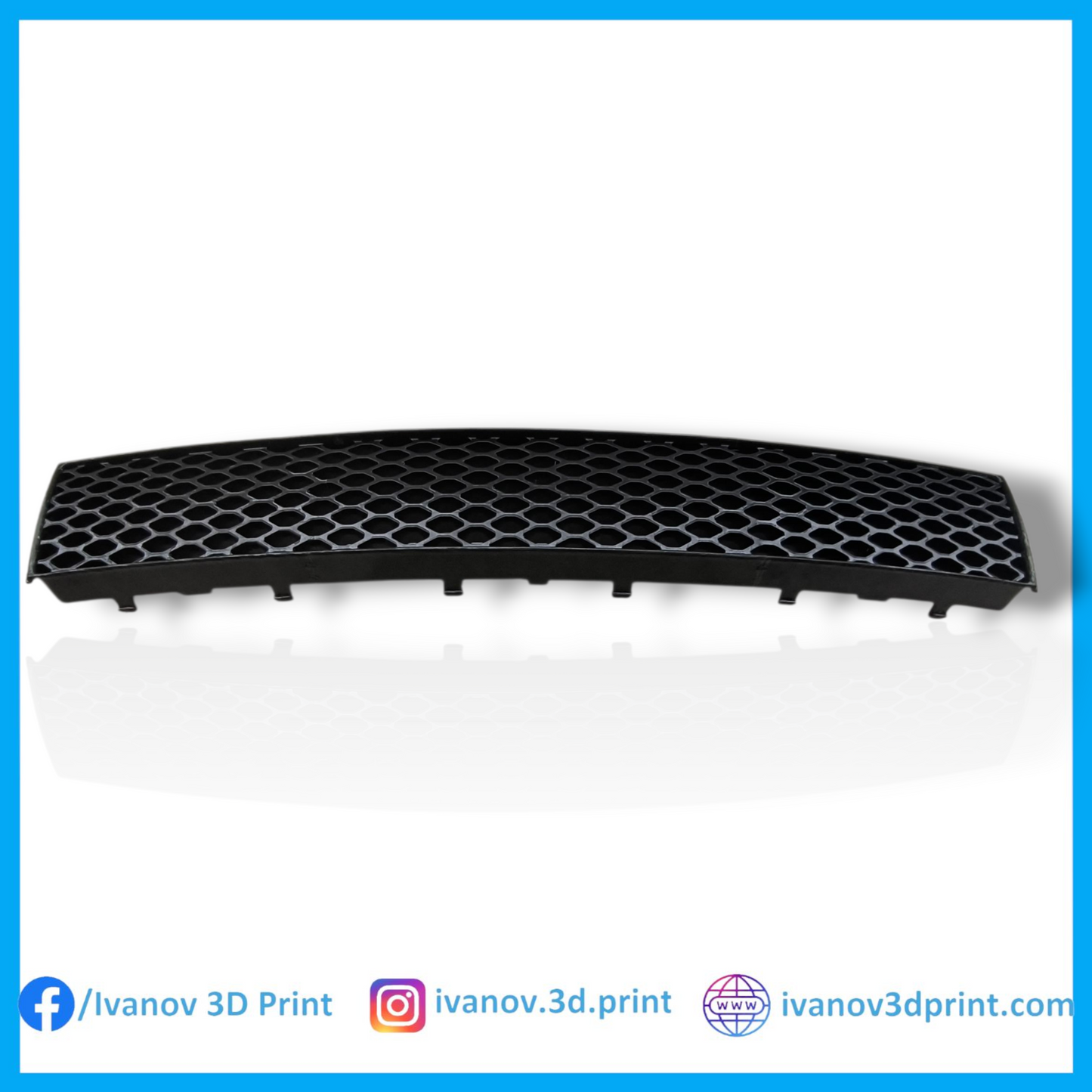 Audi A4 B5 Facelift средна решетка за броня тип "пчелна пита"