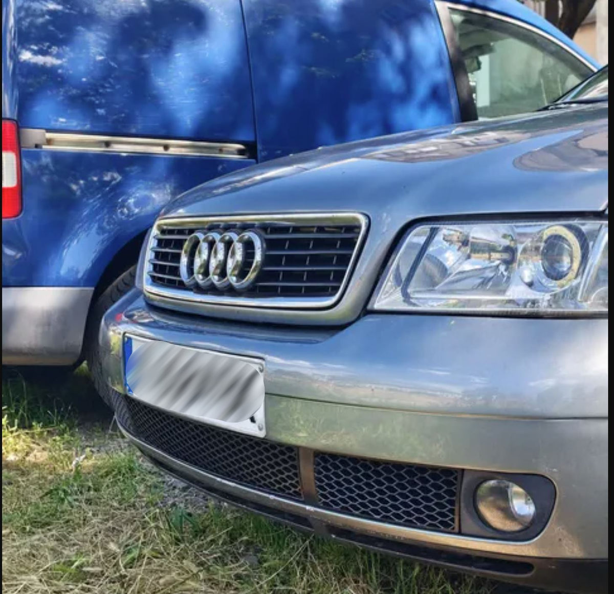 Audi A4 B5 Facelift решетка за халоген тип "пчелна пита"