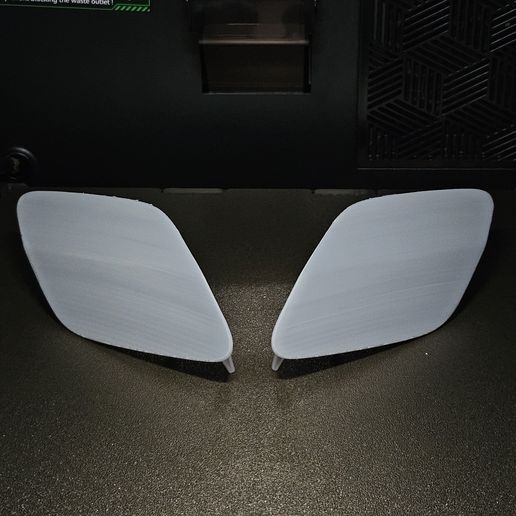 VW Golf Plus facelift 2009-2014 капачета за пръскалки на фарове