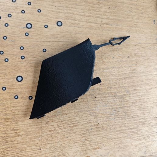 Opel Combo E pre-facelift 2018-2023 капаче за кука за теглене