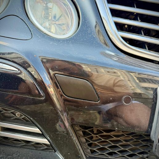 Mercedes-Benz E-Class W211 facelift 2006-2009 капаче за кука за теглене